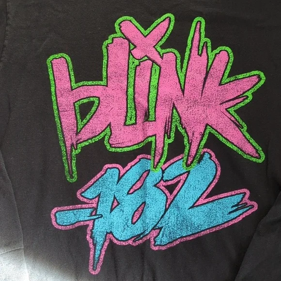 BLINK-182 SHIRT - Picture 2 of 5